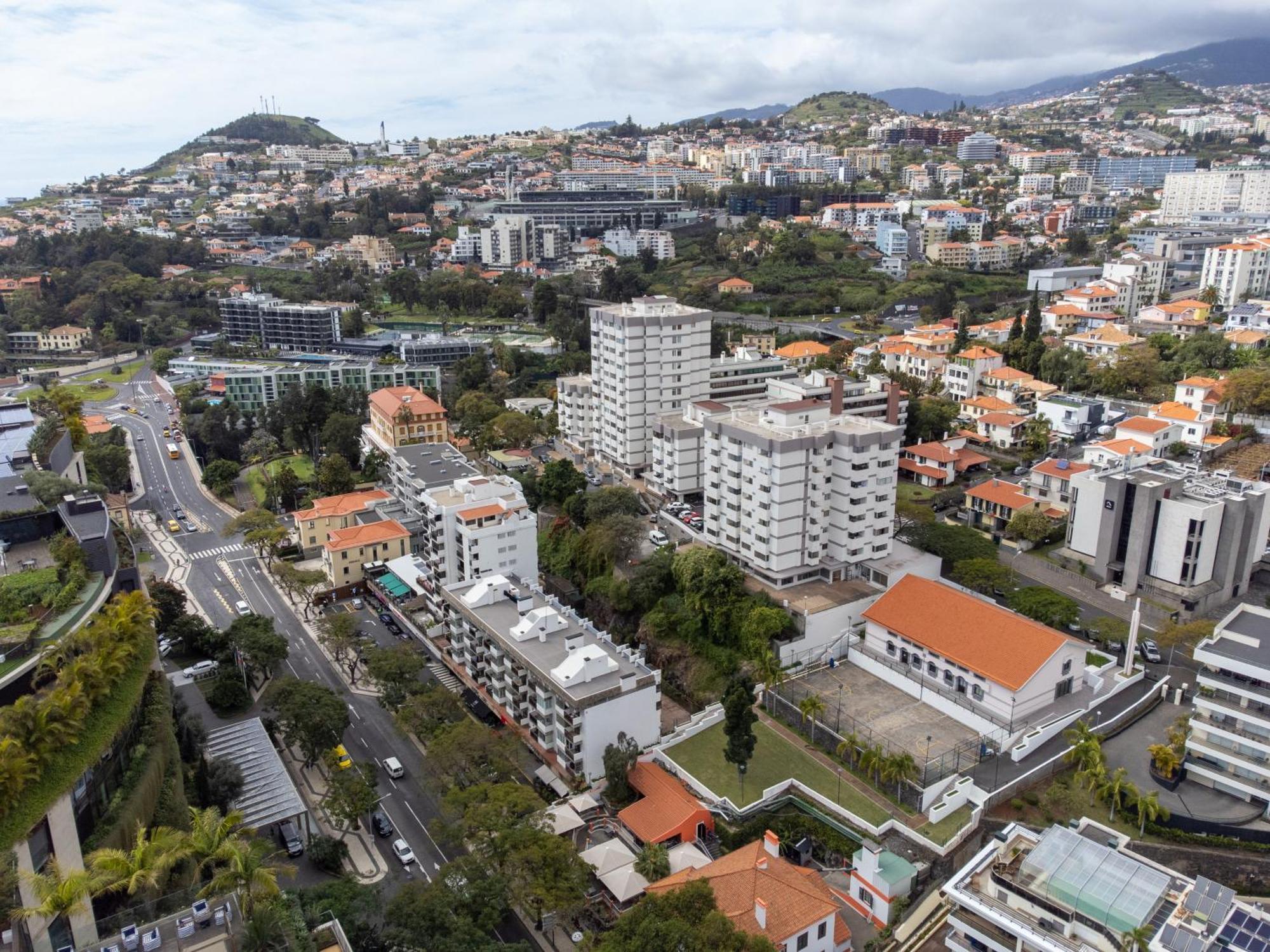 Social Lodge - Hollywood Funchal  Buitenkant foto